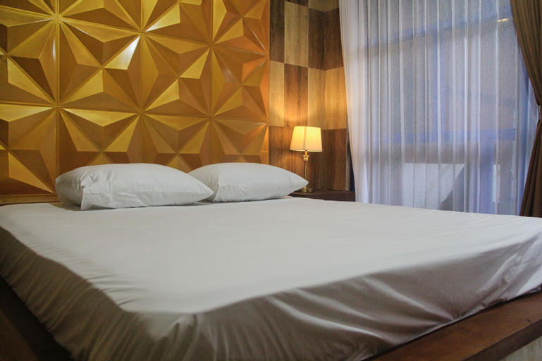 Bedroom 14