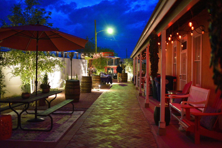Others 1, Painted Lady Bed & Brew, Bernalillo