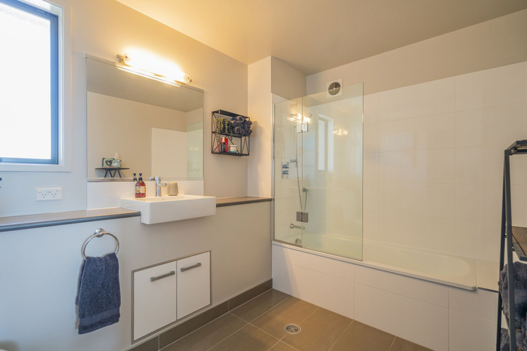Bathroom, Waterways Serenity, Thames-Coromandel