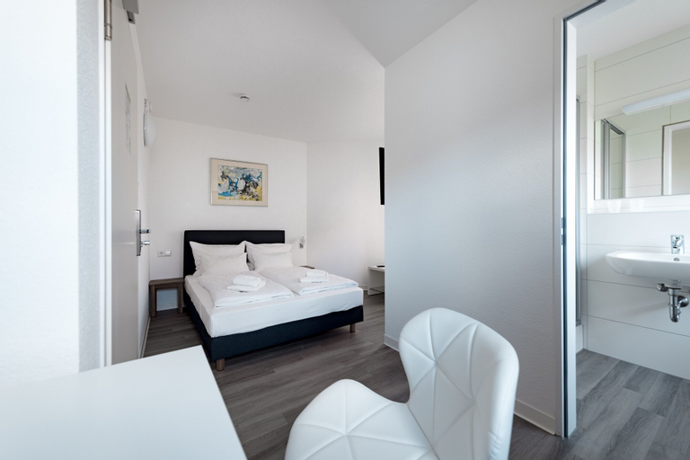 Bedroom 6