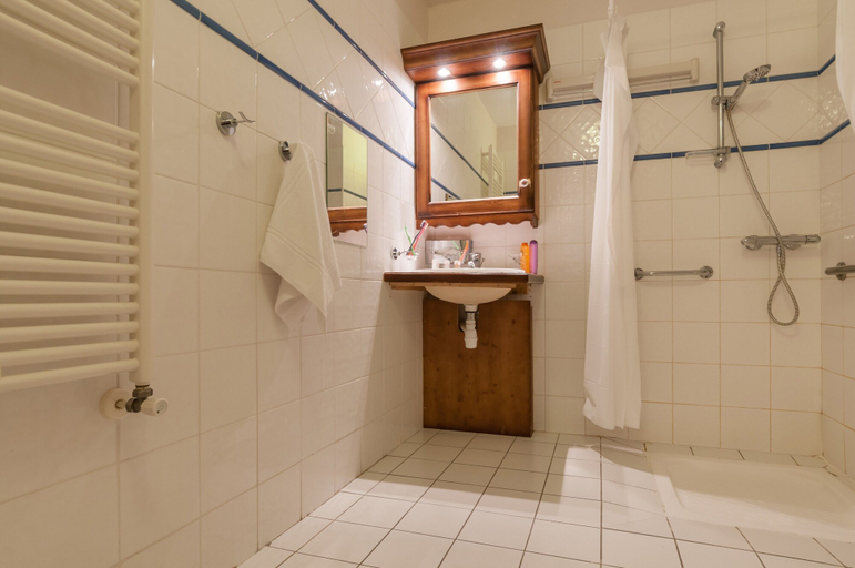 Bathroom 4, Résidence Pierre & Vacances Premium Le Roselend, Savoie