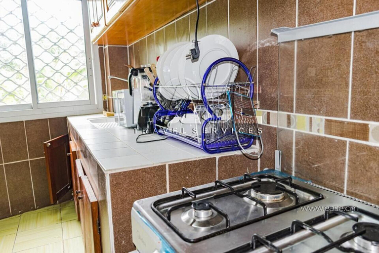 Others 5, Stoning 3-bed Apartment by the Beach in Kribi, Dja et Lobo