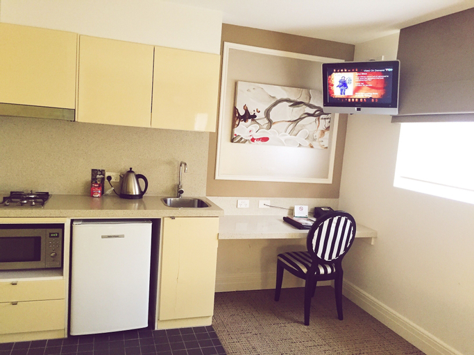 Dining Room 7