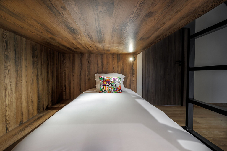 Bedroom 3, Pyrénées Prestige, Hautes-Pyrénées