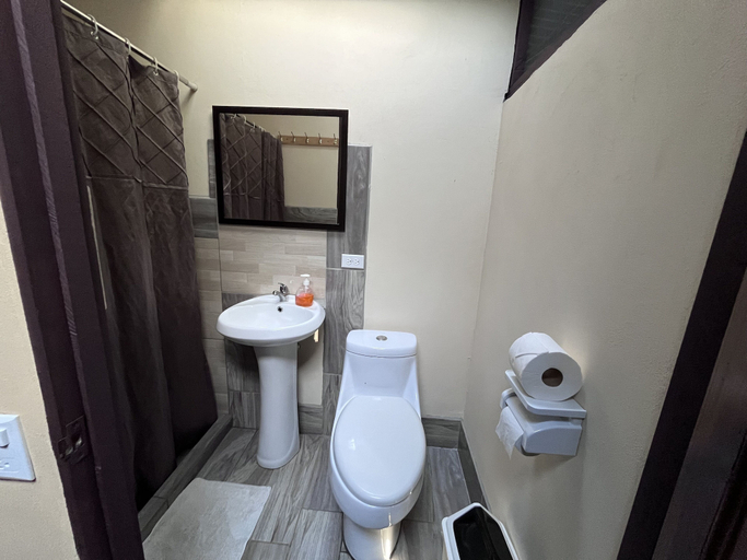 Bathroom 5, Chilamate Rainforest Eco-retreat, Sarapiquí