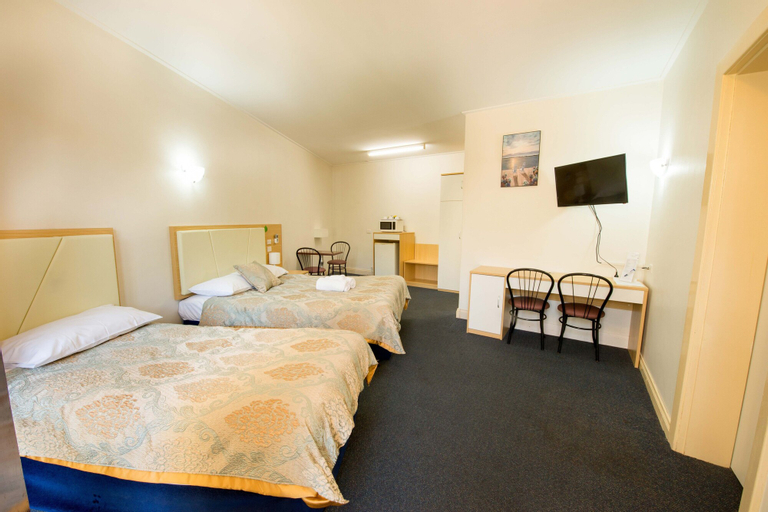 Bedroom 8