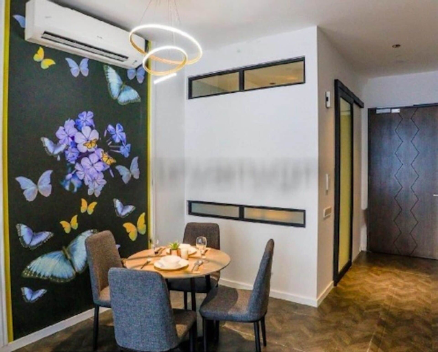 Dining Room 14