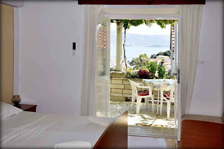 Bedroom 4, Immaculate 4-bed House in Lumbarda, Lumbarda