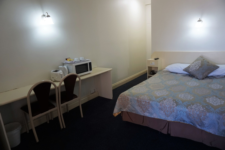 Bedroom 13