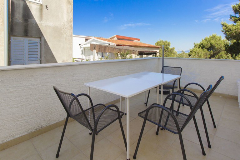 Others 5, Apartments Slavica, Primošten