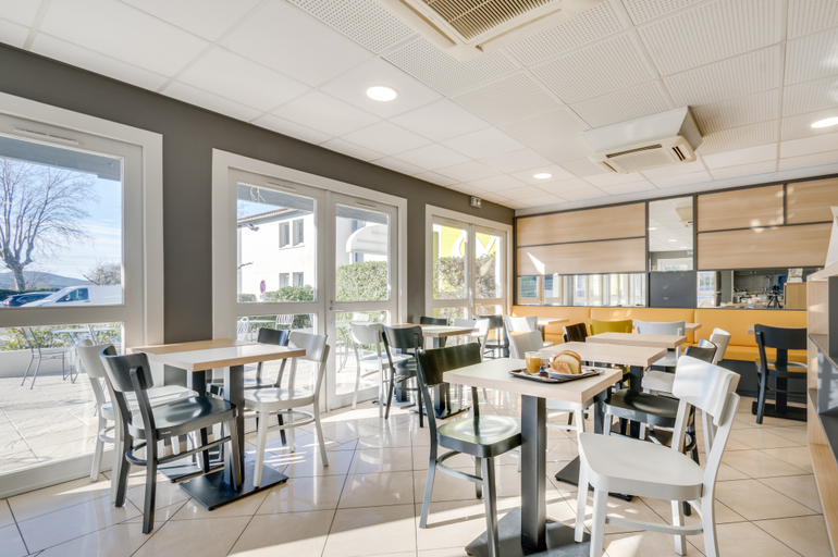Food & Drinks 5, B&B HOTEL Frejus Pujet Sur Argens 3 étoiles, Var