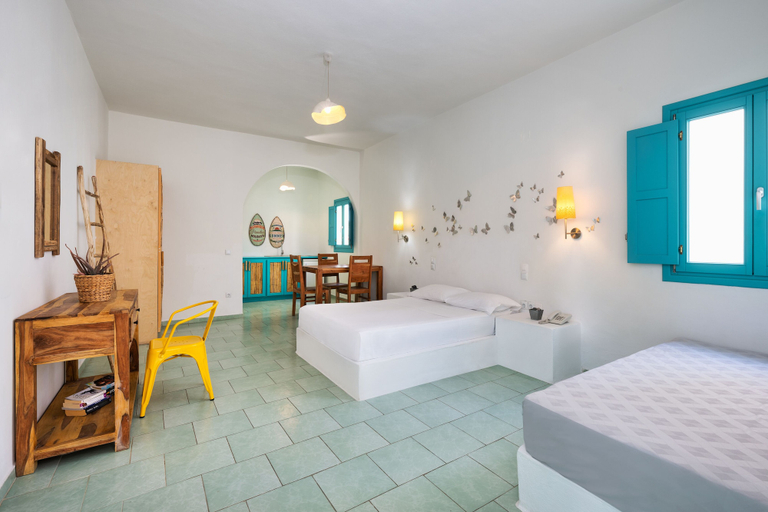 Bedroom 3, Nissia Beach Apartments and Suites, South Aegean