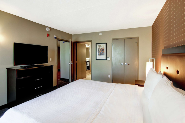 Bedroom 19