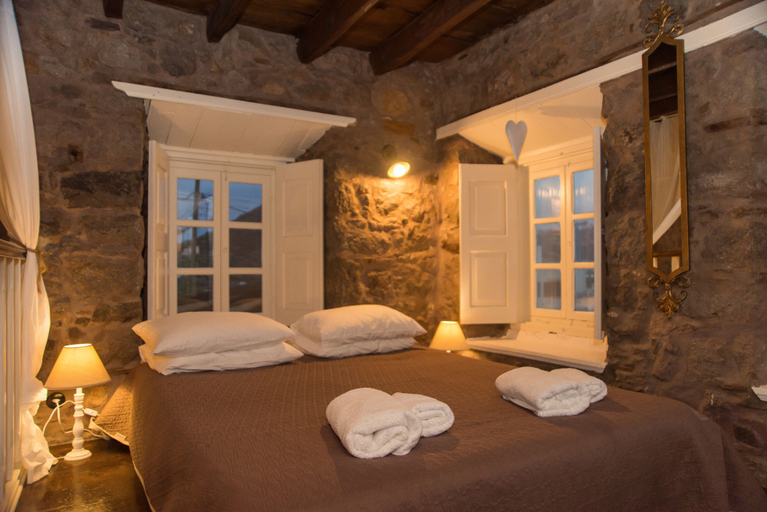 Bedroom 2, Anemos Houses, South Aegean