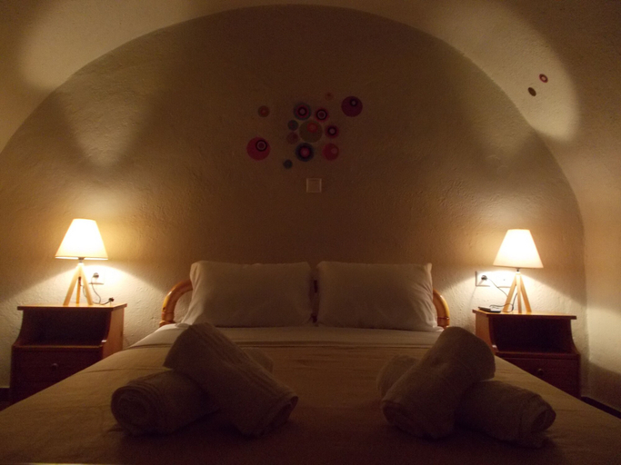 Bedroom 4, Loukas Kontos Traditional House, South Aegean