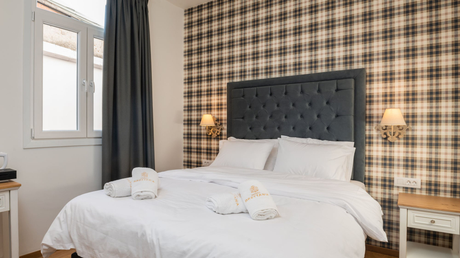 Bedroom 3, Brettania Hotel, Epirus