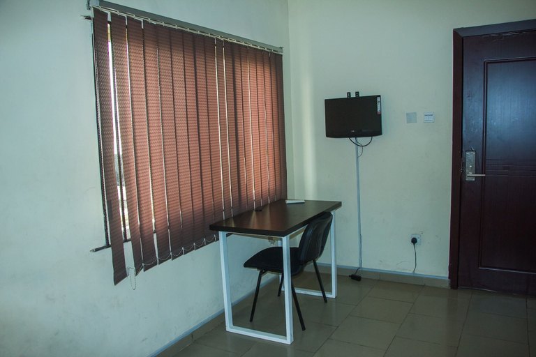 Others 5, David Royal Suites, Kosofe