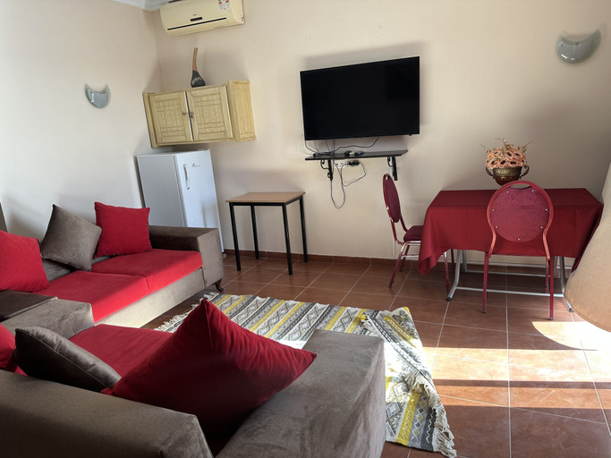 Others 2, Galaxy Hotel, Sfax Ouest
