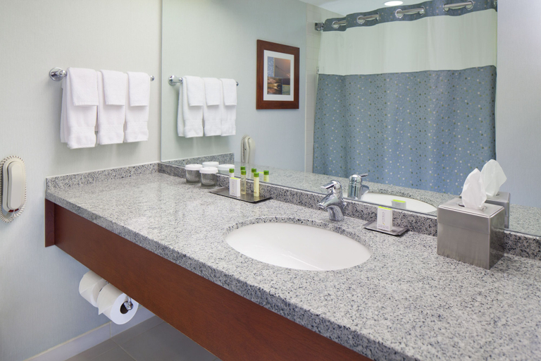 Bathroom 9