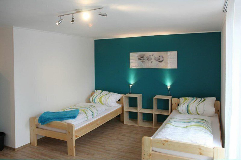 Bedroom 4, Gästehaus Silvia, Main-Kinzig-Kreis