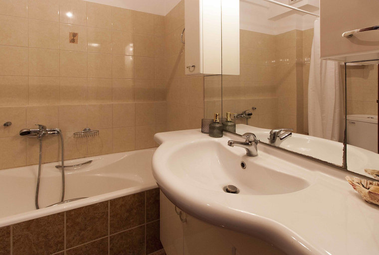 Bathroom, Best House Sea View Apartment, Peloponnese