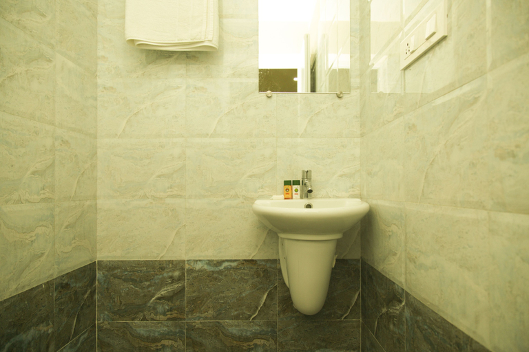 Bathroom 5, Dream Land Residency, Wayanad