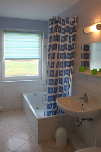 Bathroom 5, Haus Marinus, Ostholstein