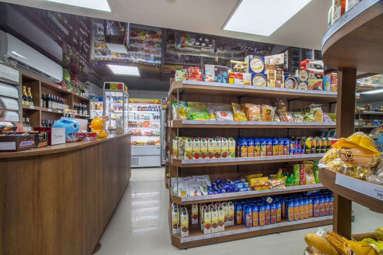 Food & Drinks, Naiharn Sea Condominium P210, Pulau Phuket