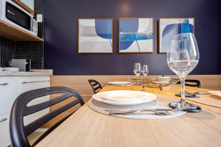 Dining Room 21