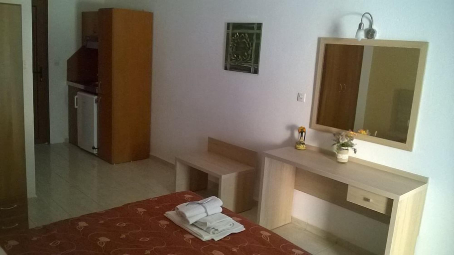 Bedroom 4, Asteri Studio's, Thessaly