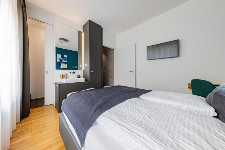 Bedroom 15