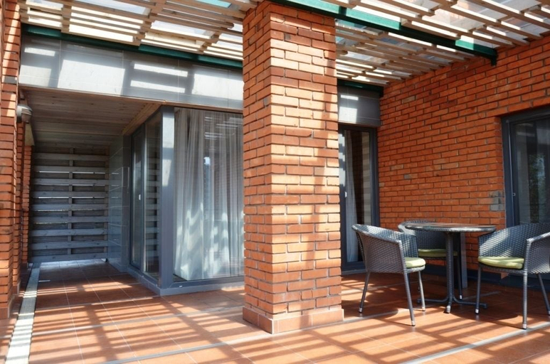 Others 5, Villa Four Rooms, Kharkivs'ka