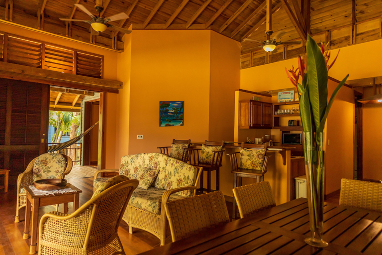 Room 5, Tropical Breeze, Roatán