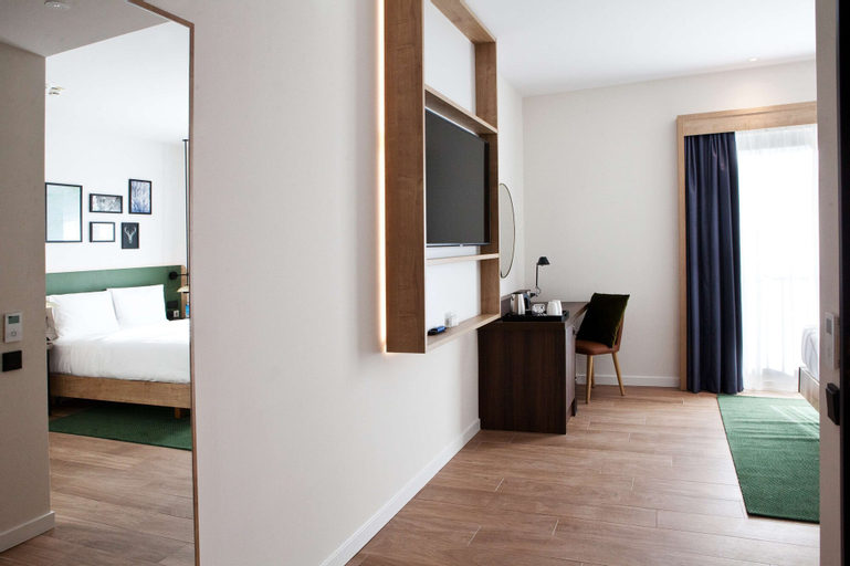 Bedroom 21