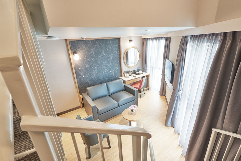 Bedroom 8