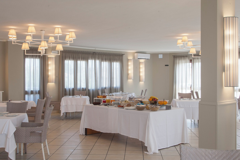 Food & Drinks 5, Hotel Centrale, Latina