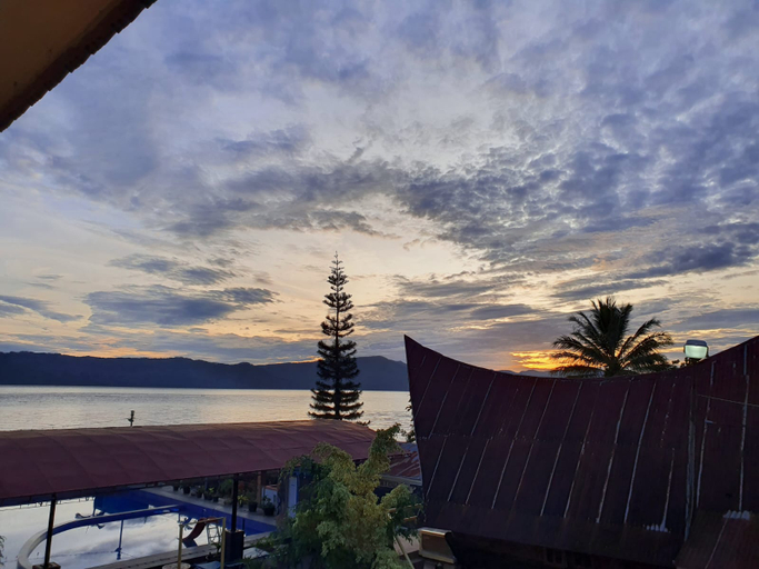 Others 3, Thyesza Hotel, Samosir