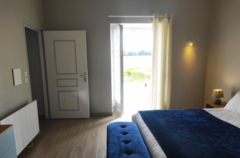 Bedroom 3, Le Domaine des Hirondelles, Seine-et-Marne