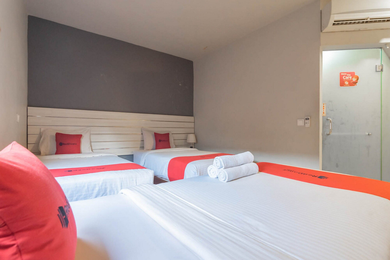 Bedroom 12