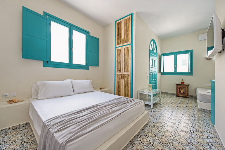 Bedroom 4, Nissia Beach Apartments and Suites, South Aegean