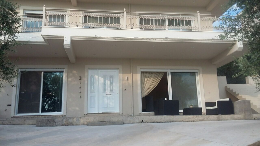 Exterior & Views 2, Agriomata Vergas Apartments, Peloponnese