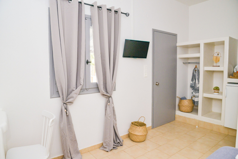 Bathroom, Avgerinos Deluxe Rooms, South Aegean