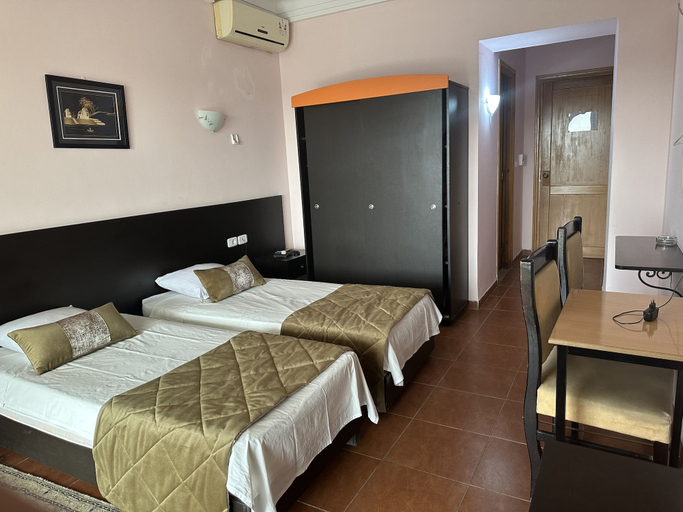 Bedroom 4, Hotel Galaxy, Sfax Ouest