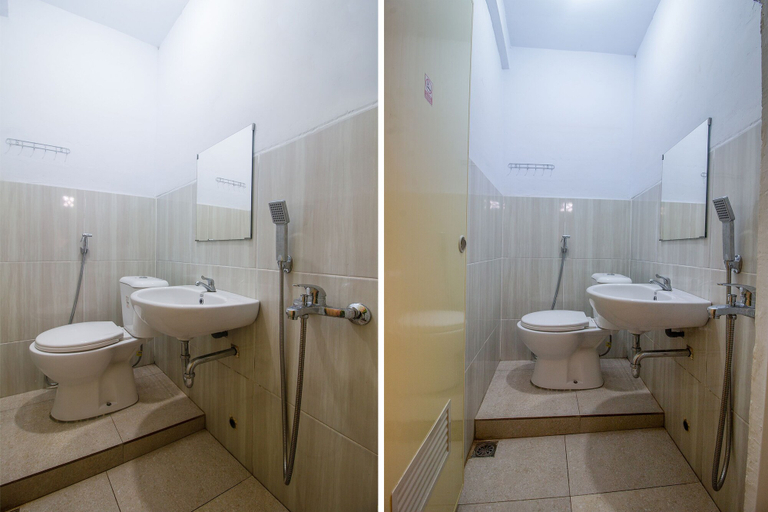 Bathroom, OYO 2165 Alyah Guest House Syariah, Ambon
