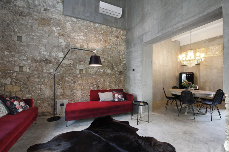Others 5, Isonzo Suites, Syracuse