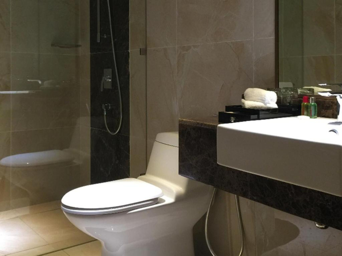 Bathroom 5, Geno Hotel, Subang Jaya