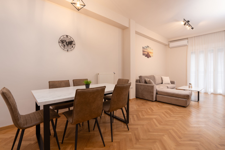 Others 5, Athens Hippest Apartment, Attica