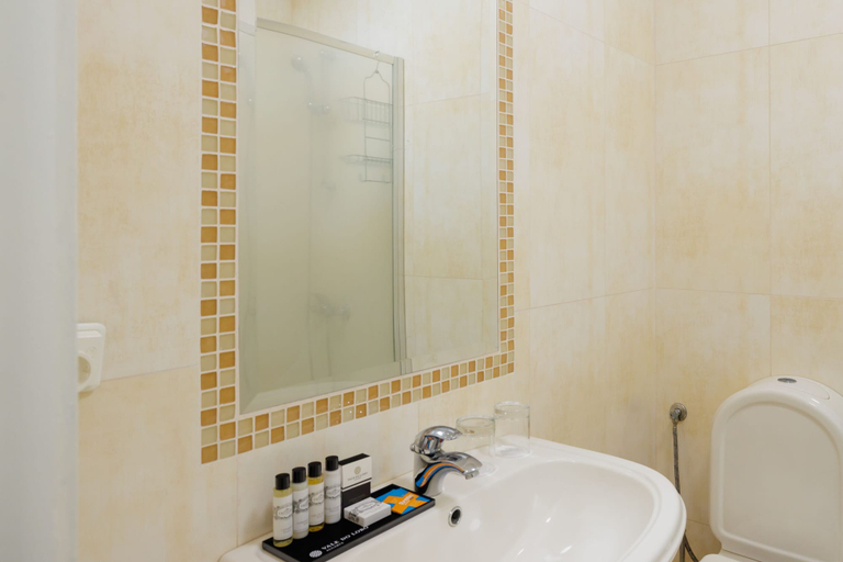 Bathroom 5, Vale Do Lobo Resort, Loulé