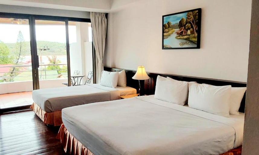 Bedroom 12