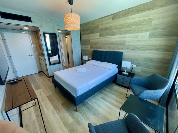 Bedroom 3, Carmel Holiday Apartments